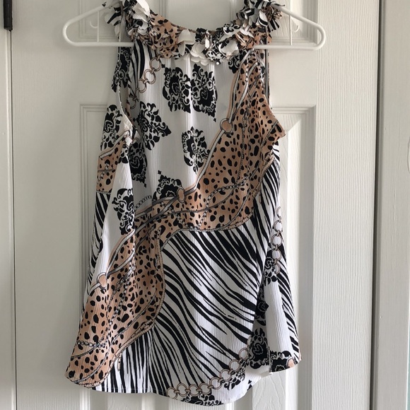 Sioni animal print ruffled collar sleeveless summer blouse - Picture 6 of 12
